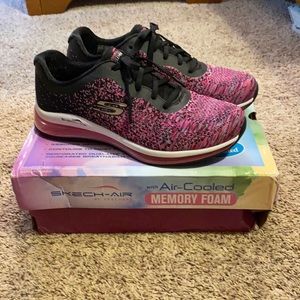 Skechers skech air tennis shoes